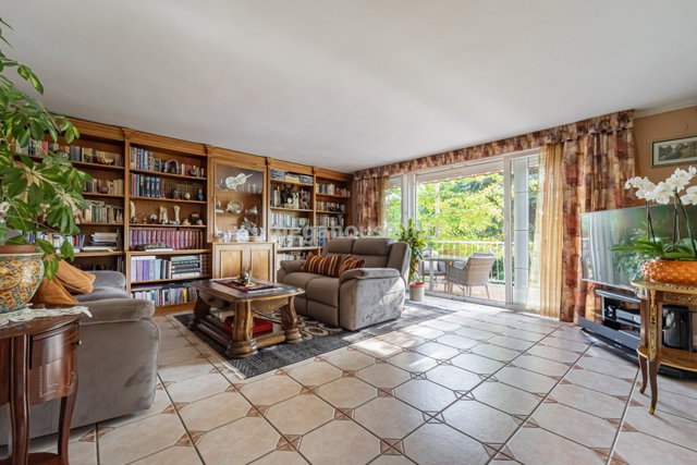 Eladó családi ház, Budaörsön 269 M Ft, 5 szobás