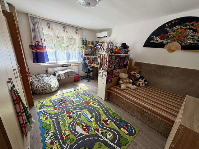 Eladó családi ház, Vácrátóton 94.5 M Ft, 3 szobás
