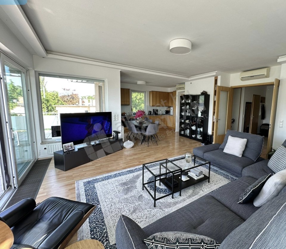 3 bed · 100m² · 900.000 ft