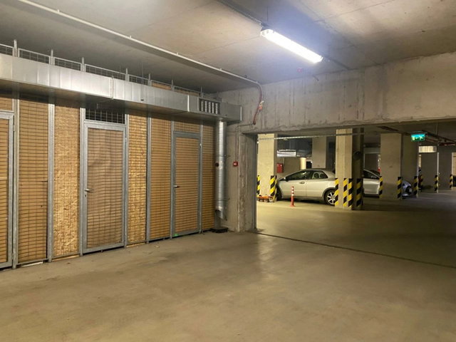 Eladó ipari ingatlan, Budapesten, IX. kerületben 5.85 M Ft