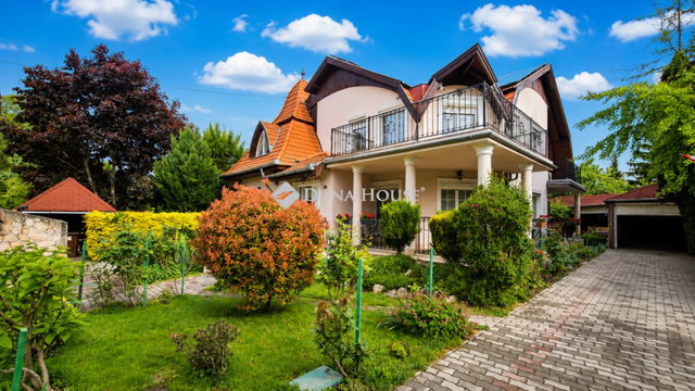 Eladó családi ház, Gödön 465 M Ft, 5 szobás