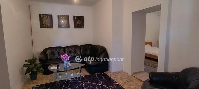 Eladó családi ház, Dömsödön 29 M Ft, 3 szobás