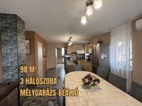 Eladó téglalakás, Baján 68 M Ft, 4 szobás
