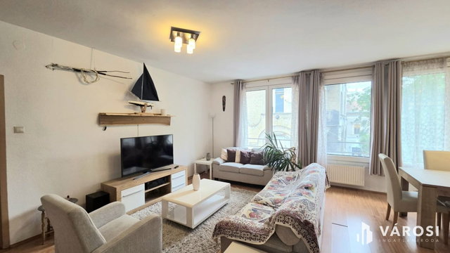 Kiadó téglalakás, albérlet, Debrecenben 490 E Ft / hó