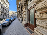 Eladó üzlethelyiség, VI. kerületben 123 M Ft