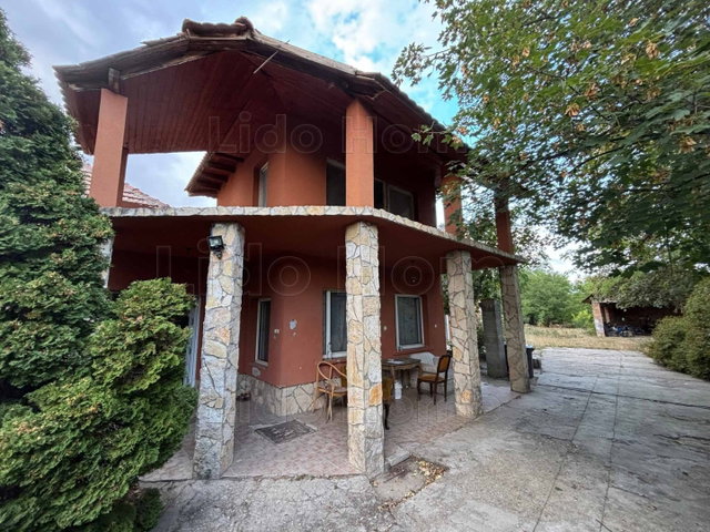 Eladó családi ház, Enyingen 58 M Ft, 7 szobás