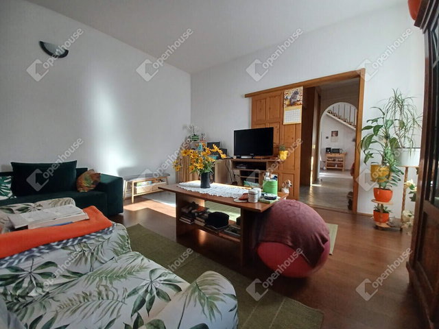Eladó családi ház, Debrecenben 95 M Ft, 4 szobás