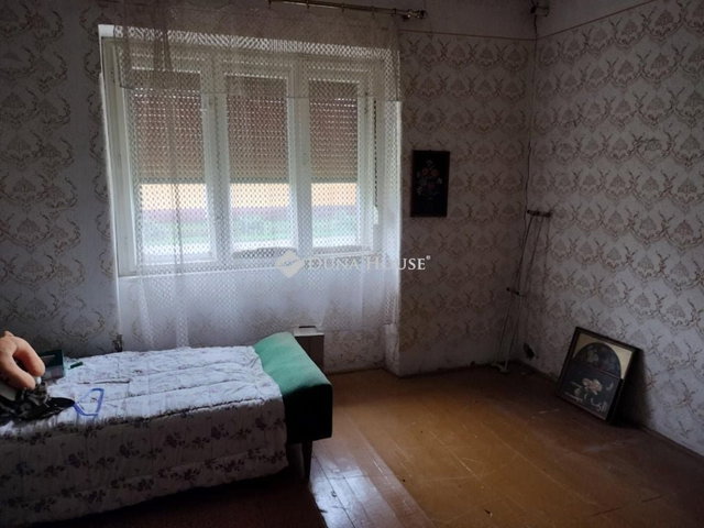 Eladó családi ház, Bácsalmáson, Kálvária soron 8.5 M Ft