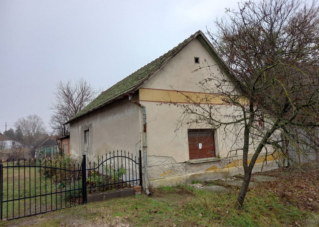 Eladó családi ház, Kisteleken, Vágóhíd utcában 11.88 M Ft
