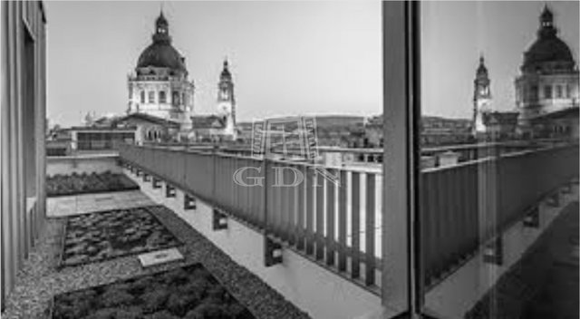 Eladó téglalakás, Budapesten, VI. kerületben 133.27 M Ft