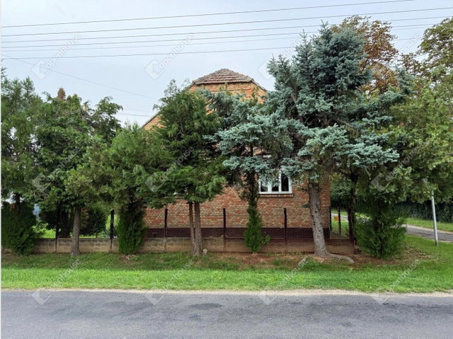 Eladó családi ház, Csapodon 51.9 M Ft, 3 szobás
