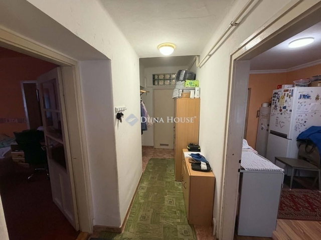 Eladó családi ház, Hódmezővásárhelyen 70 M Ft, 5 szobás