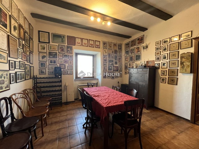 Eladó üzlethelyiség, Szekszárdon 50 M Ft / költözzbe.hu