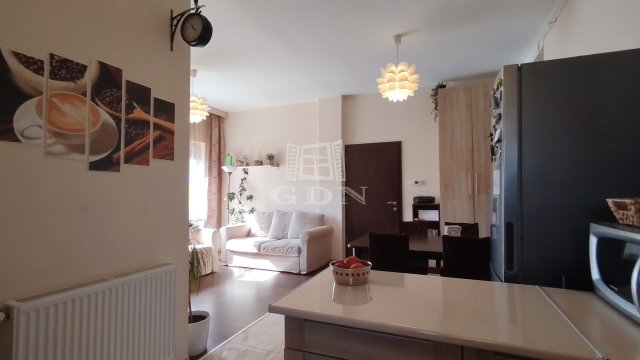 Eladó családi ház, Budapesten, XVI. kerületben 127.9 M Ft