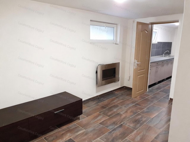 Kiadó iroda, Szolnokon 180 E Ft / hó, 2 szobás