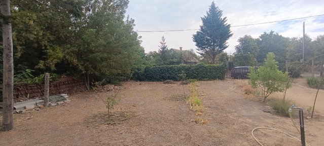 Eladó nyaraló, Szegeden 14.9 M Ft, 1 szobás