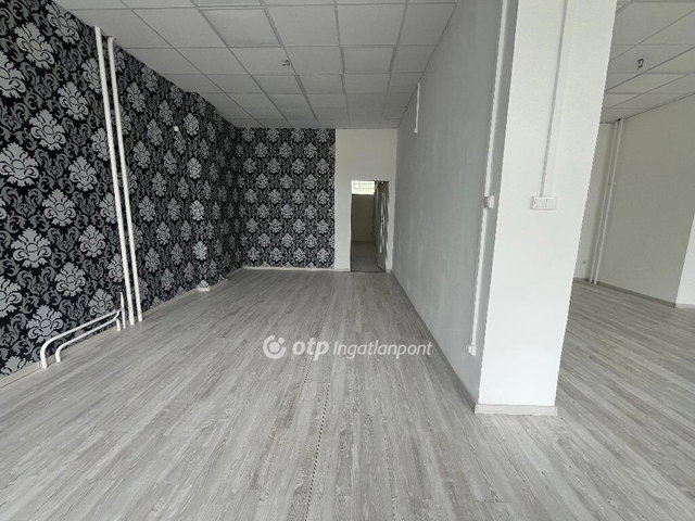 Kiadó üzlethelyiség, Nyíregyházán 390 E Ft / hó