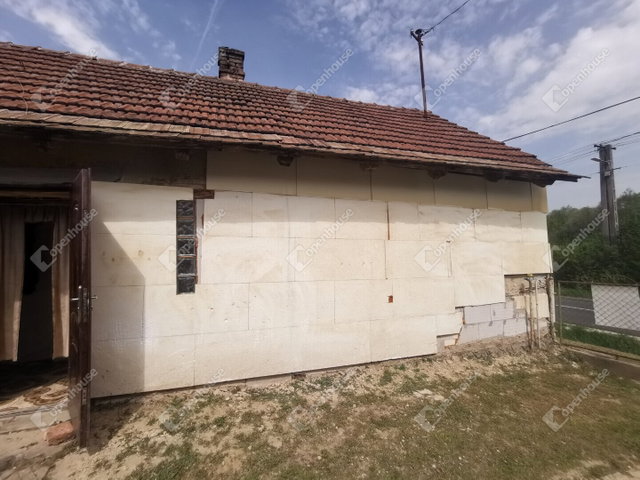 Eladó családi ház, Bánokszentgyörgyön 4.65 M Ft, 2 szobás