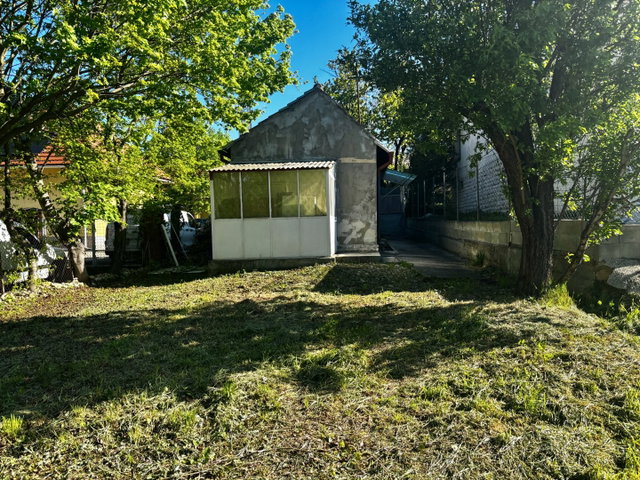 Eladó családi ház, Balatonfüreden 70 M Ft, 2 szobás