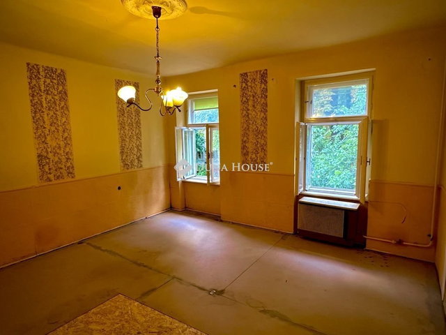 Eladó téglalakás, Szegeden 29 M Ft, 1 szobás