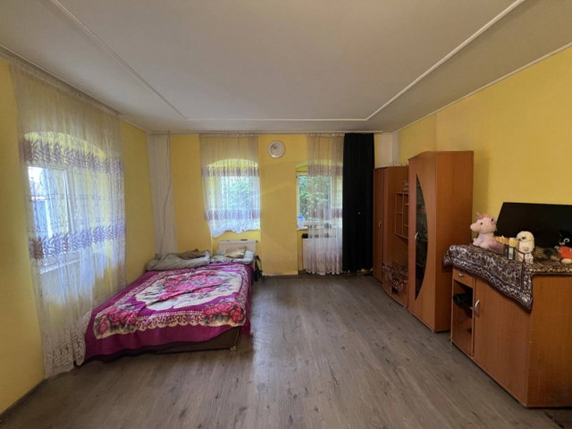 Eladó családi ház, Isaszegen 60 M Ft, 2 szobás