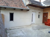 Eladó családi ház, Tökön 16.8 M Ft, 1 szobás