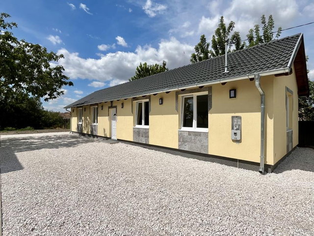 Eladó családi ház, Nagykátán 55 M Ft, 2 szobás