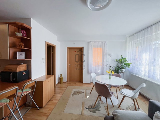 Eladó téglalakás, Szigetszentmiklóson 61.8 M Ft, 2 szobás
