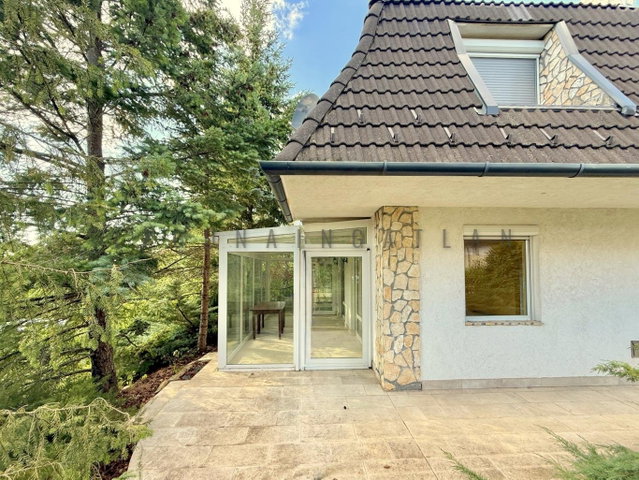 Eladó családi ház, Budapesten, II. kerületben 215 M Ft, 5 szobás