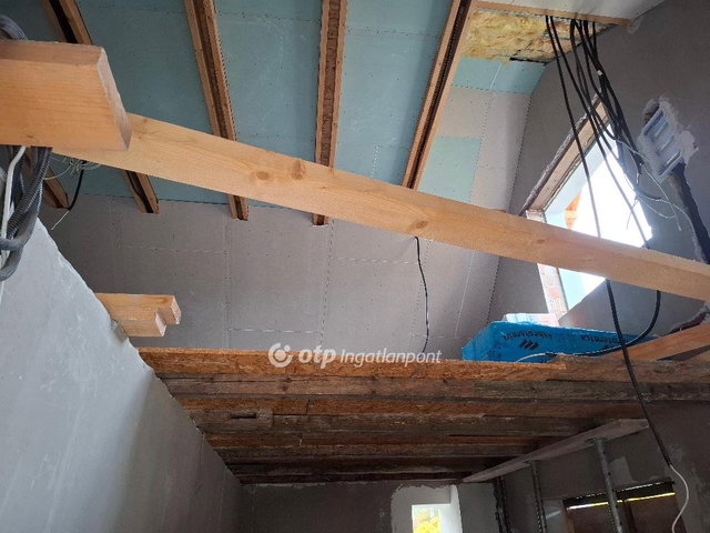 Eladó családi ház, Békéscsabán 68 M Ft, 5 szobás