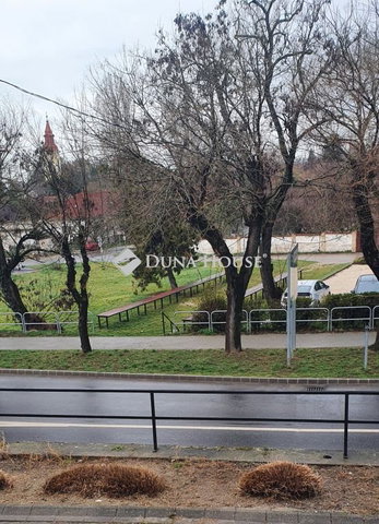 Eladó családi ház, Balatonkenesén 72.4 M Ft, 2 szobás