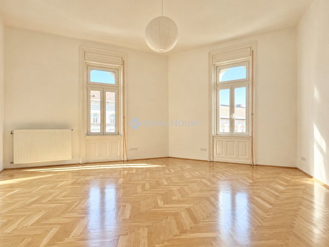 Eladó téglalakás, Budapesten, IX. kerületben 150 M Ft, 2 szobás
