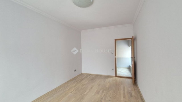 Eladó családi ház, Kecskeméten 159 M Ft, 6 szobás