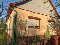 Eladó családi ház, Derecskén 28.8 M Ft, 3 szobás