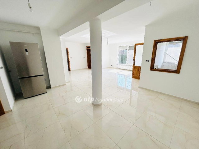 Eladó családi ház, Szabolcson 55 M Ft, 2 szobás