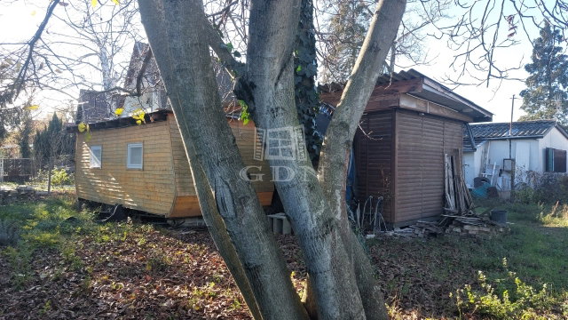 Eladó nyaraló, Szigetszentmártonban 23.9 M Ft, 1+1 szobás