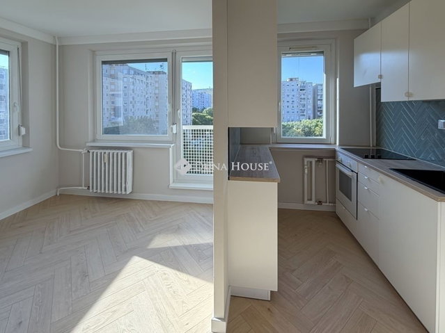Eladó panellakás, Budapesten, XI. kerületben 72.9 M Ft