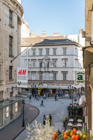 Eladó téglalakás, Budapesten, V. kerületben, Aranykéz utcában