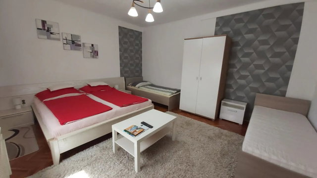 Kiadó családi ház, albérlet, Hajdúszoboszlón 700 E Ft / hó