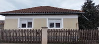 Eladó családi ház