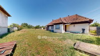 Eladó családi ház, Szikszón 13.5 M Ft, 2 szobás