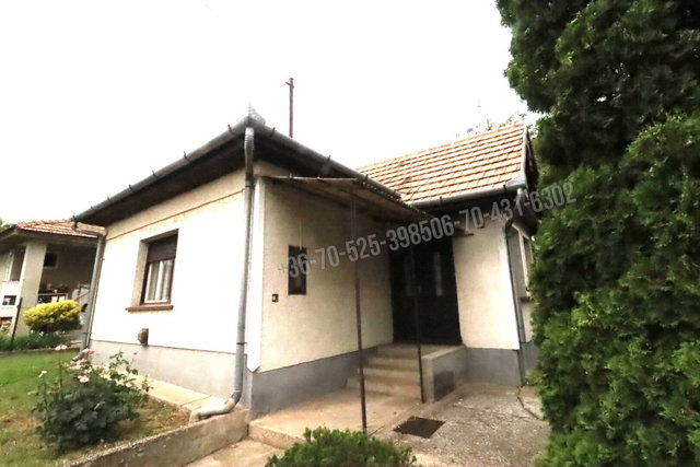 Eladó családi ház, Tápiószelén 24.5 M Ft, 1 szobás