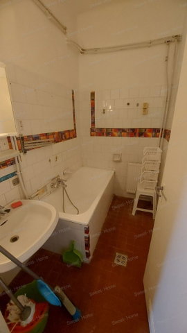 Kiadó hotel, Kecskeméten 1400 E Ft / hó, 14 szobás