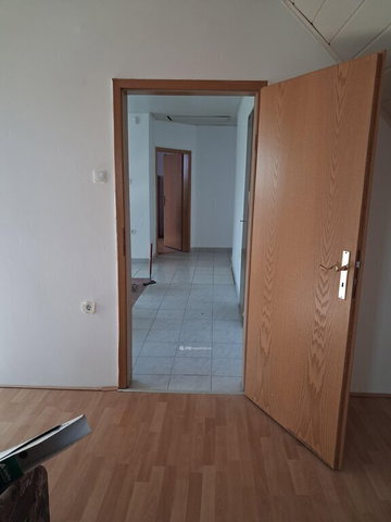 Eladó családi ház, Egerágon 170 M Ft, 10 szobás