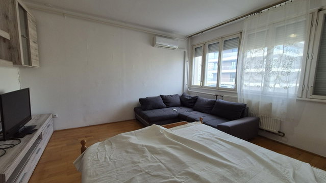 Kiadó téglalakás, albérlet, Debrecenben 195 E Ft / hó, 2 szobás