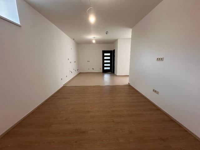 Eladó családi ház, Albertirsán 134.9 M Ft, 5 szobás