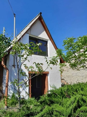 Eladó családi ház, Pécsett, Sárgarigó dűlőn 6.5 M Ft