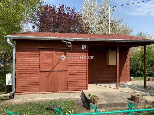 Eladó nyaraló, Gárdonyban 33.5 M Ft, 1 szobás