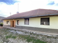 Eladó családi ház
