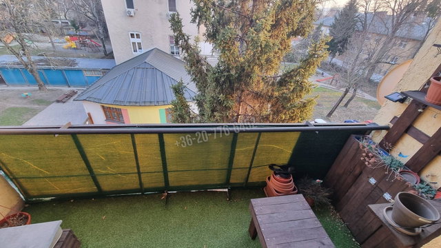 Eladó téglalakás, Esztergomban 46 M Ft, 2 szobás